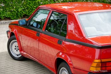 Alfa Romeo 75 3.0 V6 America, 1988