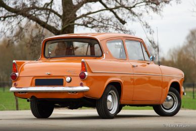 Ford Anglia 106E, 1965