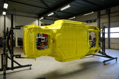 Porsche 911 2.0 SWB 1968 body restoration
