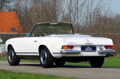 Mercedes-Benz 280 SL 'Pagode', 1968