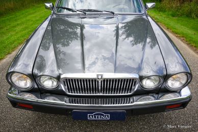 Jaguar XJ12 Sovereign, 1986