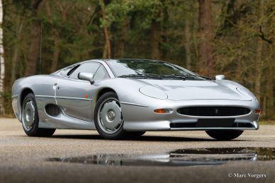 Jaguar XJ220, 1993
