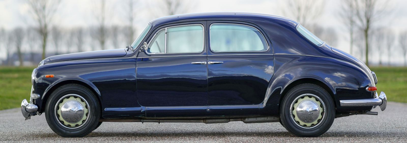 Lancia Aurelia B12 saloon, 1954