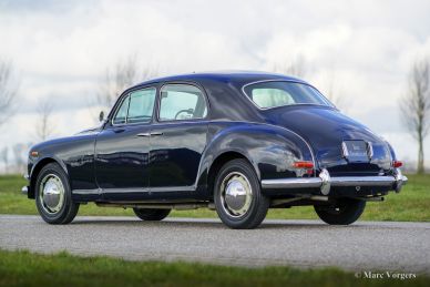 Lancia Aurelia B12 saloon, 1954
