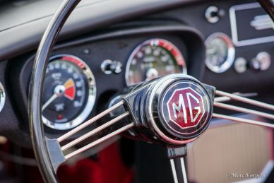 MG MGB roadster, 1966