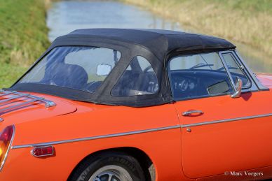 MG MGB roadster, 1974