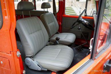 Toyota Land Cruiser FJ45 Hardtop, 1980