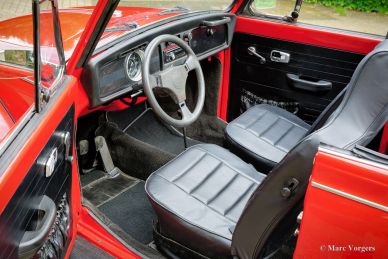 Volkswagen “Beetle” 1302 LS Convertible / Cabriolet, 1971