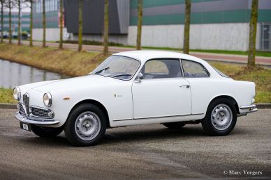 Alfa Romeo Giulia 1600 Sprint, 1963