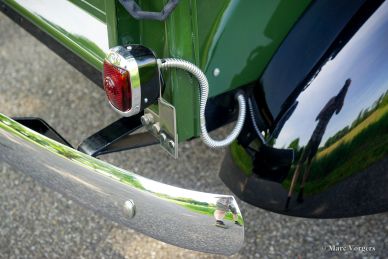 Chevrolet pick-up truck, 1946