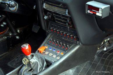 Datsun 240 Z rally preparation