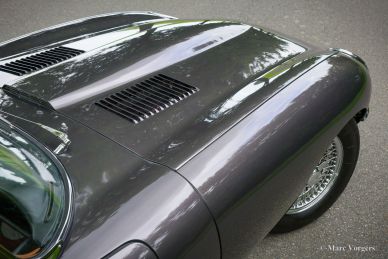 Jaguar E-type 4.2 Litre FHC, 1965