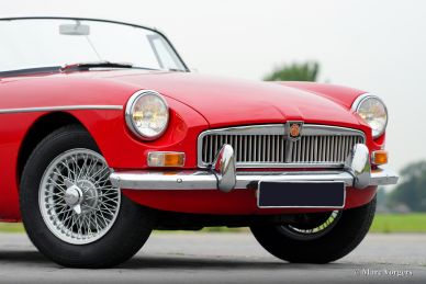 MG MGB roadster, 1965