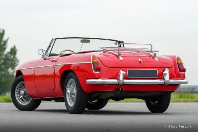 MG MGB roadster, 1965