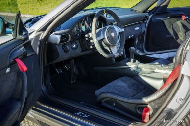 Porsche 911 (997) GT2 RS, 2011