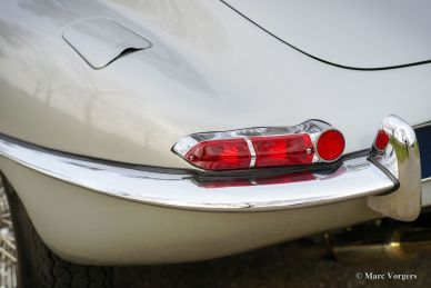 Jaguar E-type 4.2 Litre FHC, 1966