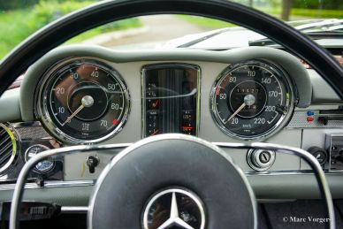 Mercedes-Benz 230 SL (W113), 1964