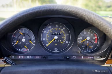 Mercedes-Benz 380 SL, 1982