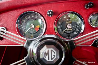 MG MGA 1500 Coupe, 1957