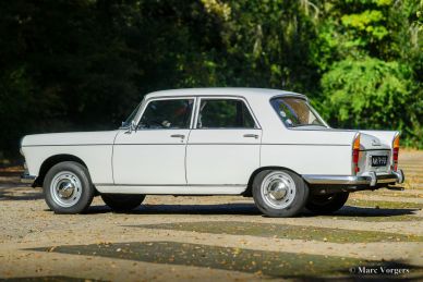 Peugeot 404 Berline, 1970