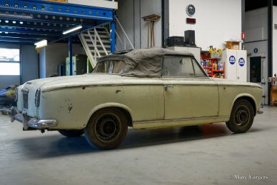 Peugeot 403 Cabriolet restoration