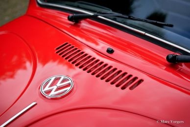 Volkswagen “Beetle” 1302 LS Convertible / Cabriolet, 1971